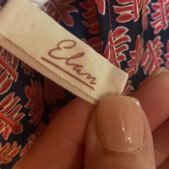 Cute tie top with big ruffle sleeves silk fabric - Picture 2 of 4